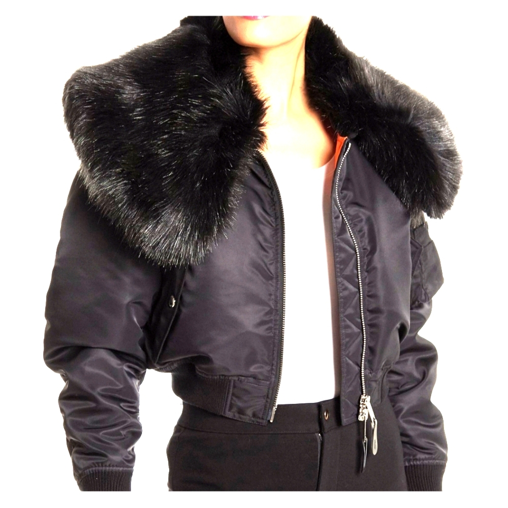 Burberry Bomber CROPPED jacket w/ fur collar(s/m)